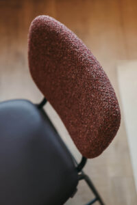 Eetkamerstoelen combineren- durf te mixen voor een speelse look 02 (1)