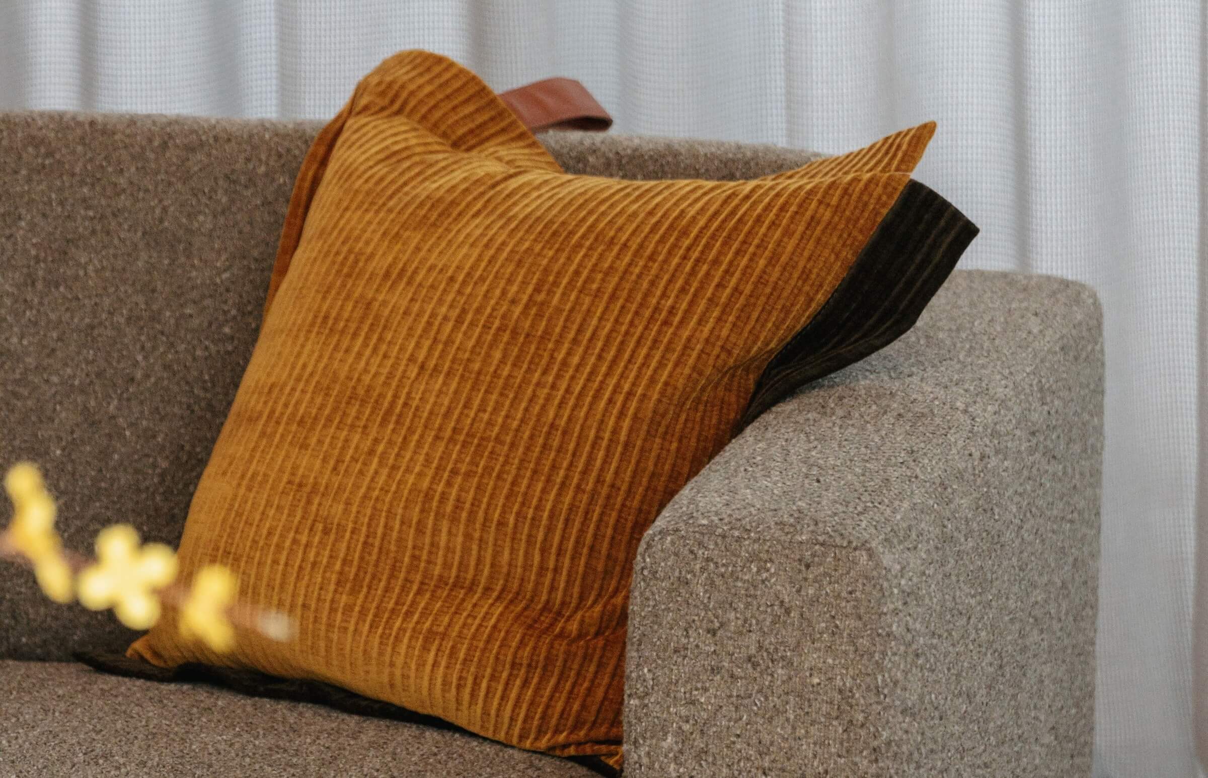 Op zoek naar rust in je interieur? Laat je kussens het werk doen