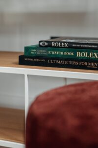 Zo style je jouw open kast of sidetable als een interieurstylist