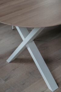 De-verborgen-balans-hoe-tafelpoten-je-eettafel-maken-of-kraken